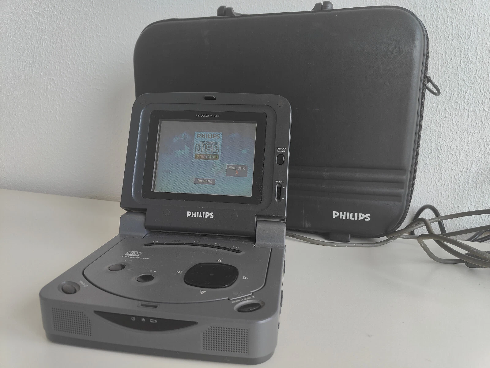 Tested (VIDEO) Philips CDi 370 Player cd-i Retro Console Handheld Gameboy Gaming